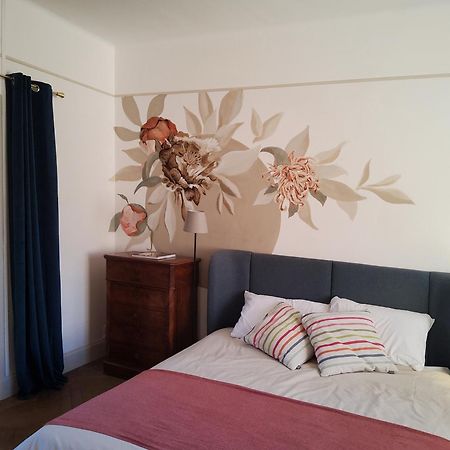 La Parenthese A Etrigny Bed & Breakfast Eksteriør bilde
